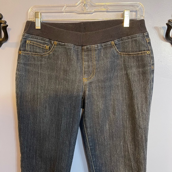 Boston Proper Jeans Stretch Waist Size 8 Dark Wash - Picture 3 of 5